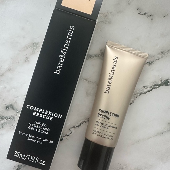 bareMinerals Complexion Rescue Tinted Cream in 5.5 Bamboo - Picture 2 of 3